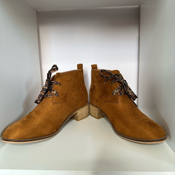 💥 BOGO 💥 NWOT: Corky’s Totes Booties in Cognac 11 - Picture 7 of 10